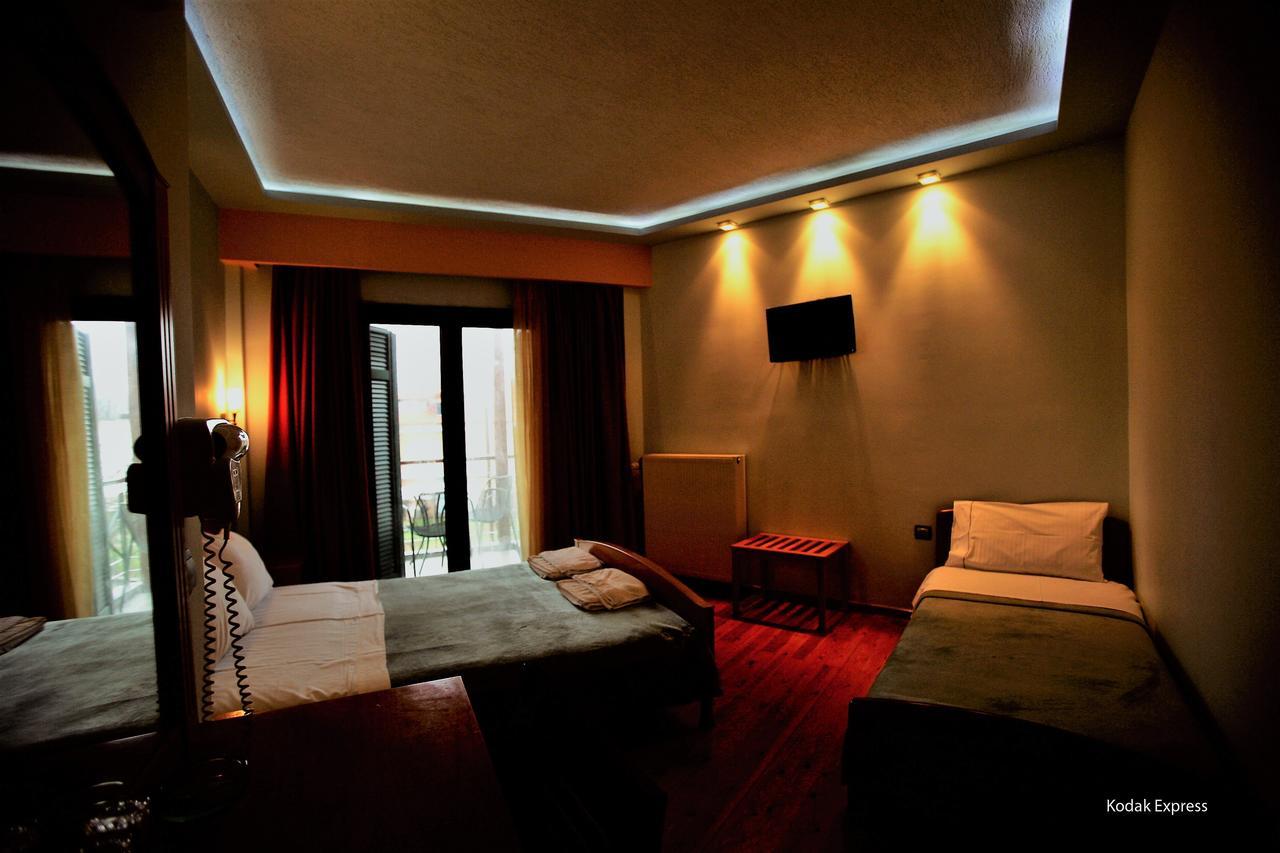 Elikonio Hotel Agia Anna  Exterior foto
